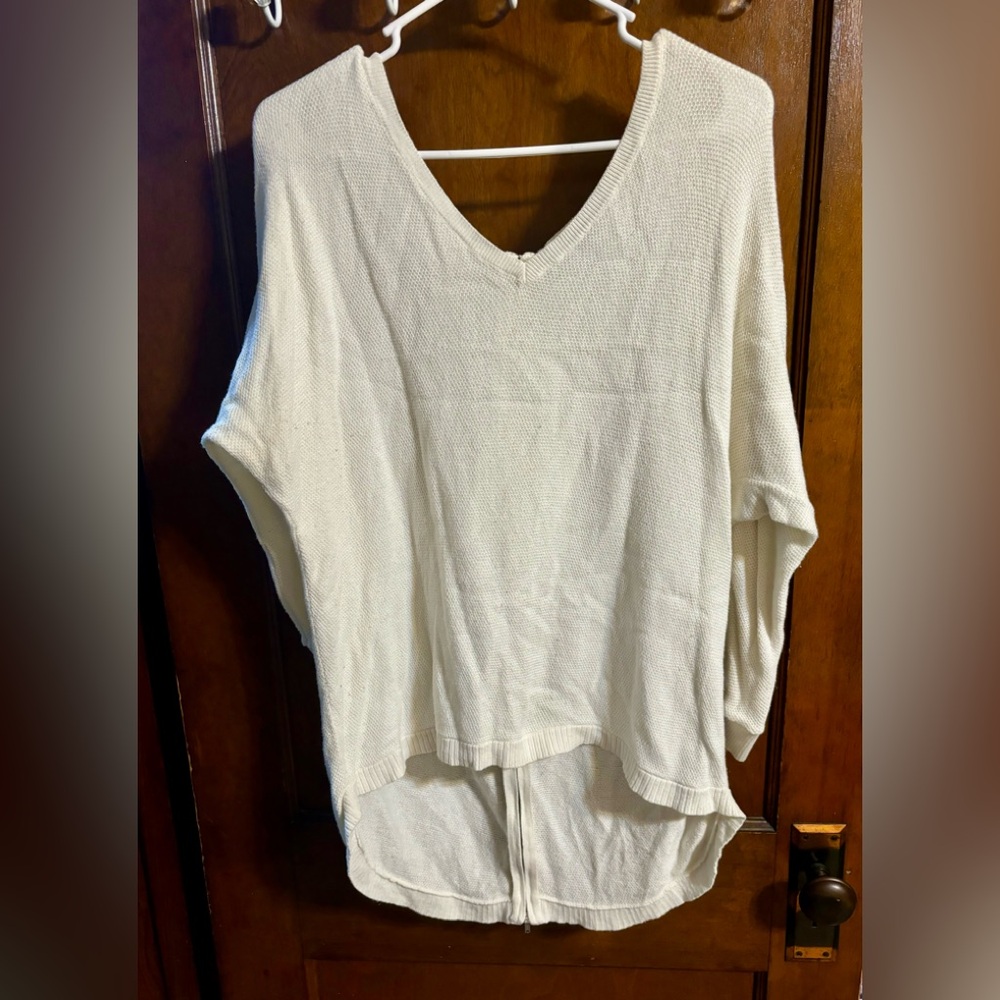 Express zipper back high/low sweater top